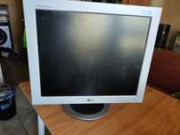 Монитор 19" LG1930B рабочее состояние