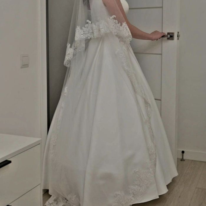 Весільна сукня біла атласна свадебное платье