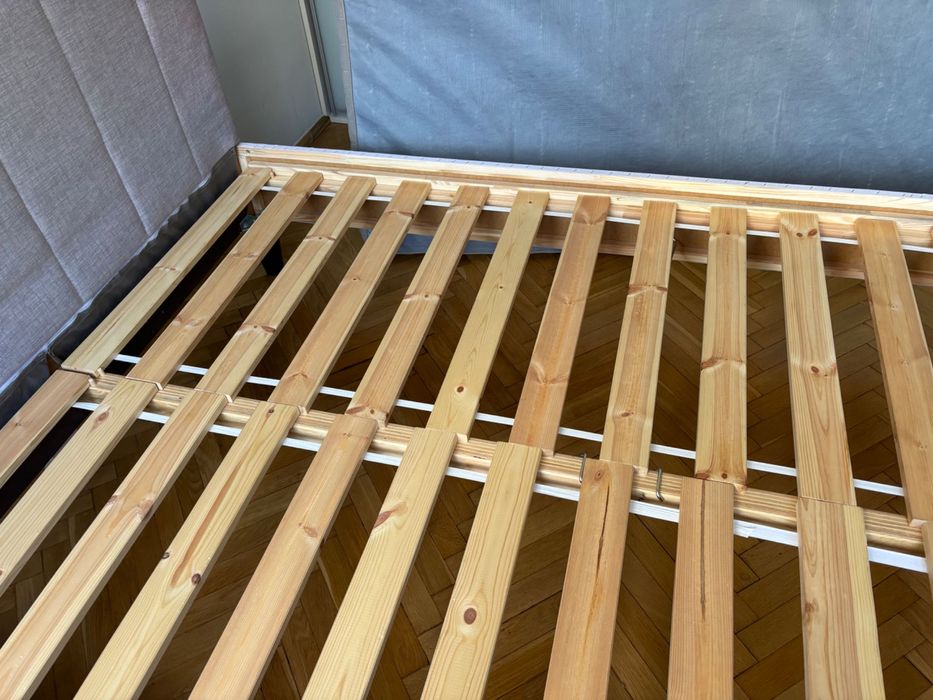 Łóżko 140x200 Ikea z materacem sprężyny kieszeniowe