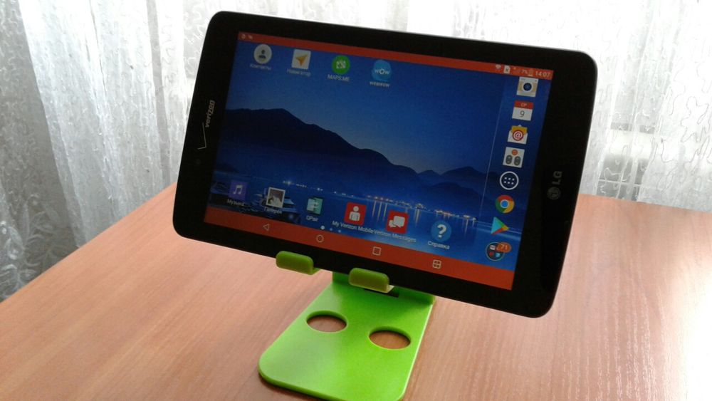 Планшет  LG G Pad 7.0 v 410