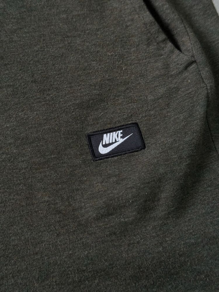 Шорти чоловічі Nike modern оригінал з карманами хакі