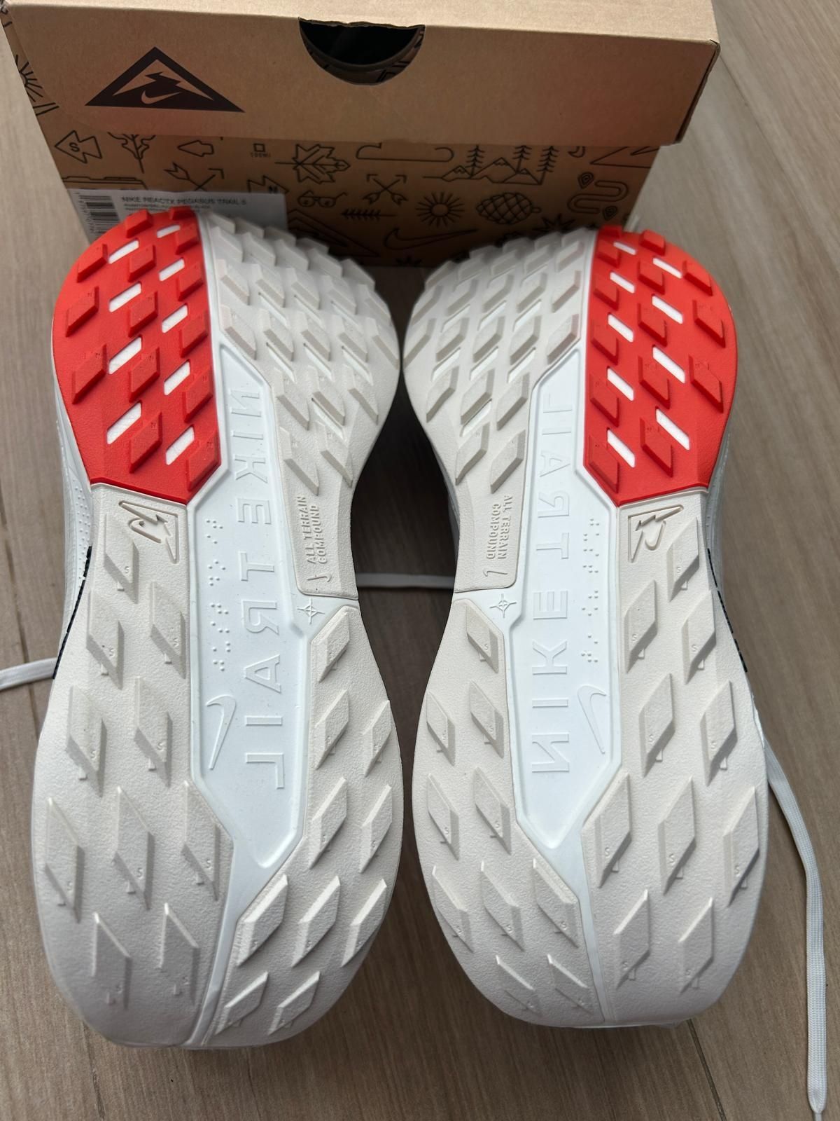 Nike reactx pegasus 44.5 e asics amplifoam 43.5. Novos