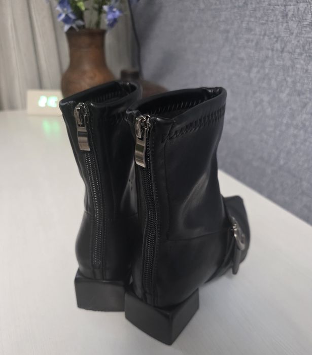 Чоботи жіночі, 37