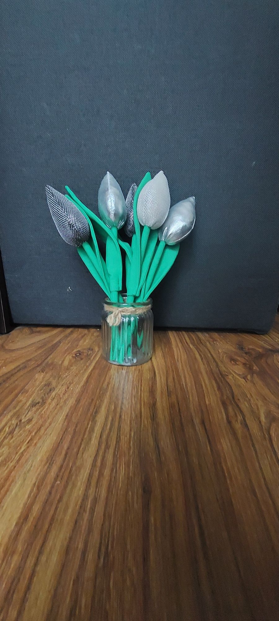 Tulipany recznie szyte- 5 sztuk