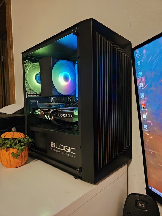 Komputer gamingowy Rtx 4060ti,32gb ram, Ryzen 5 5600,1tb ssd m2