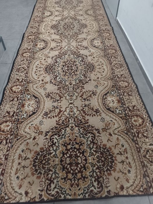 Sprzedam fajny dywan 395x139 cm