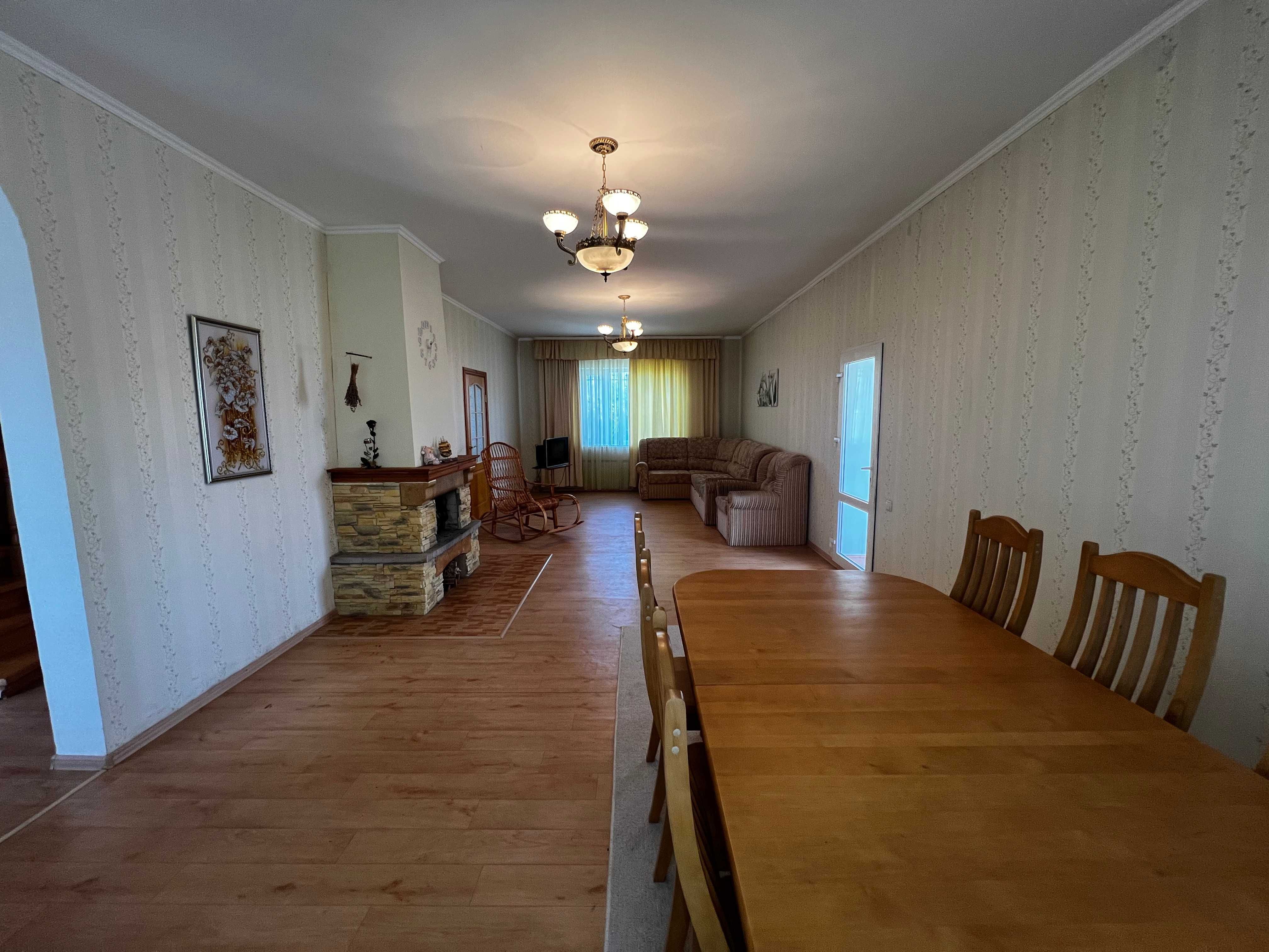 Капітальний 4 будинок в селі Перемога Броварського району є відеогляд