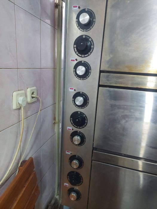 Пекарська шафа  3-х секц.  ШПЭ-3