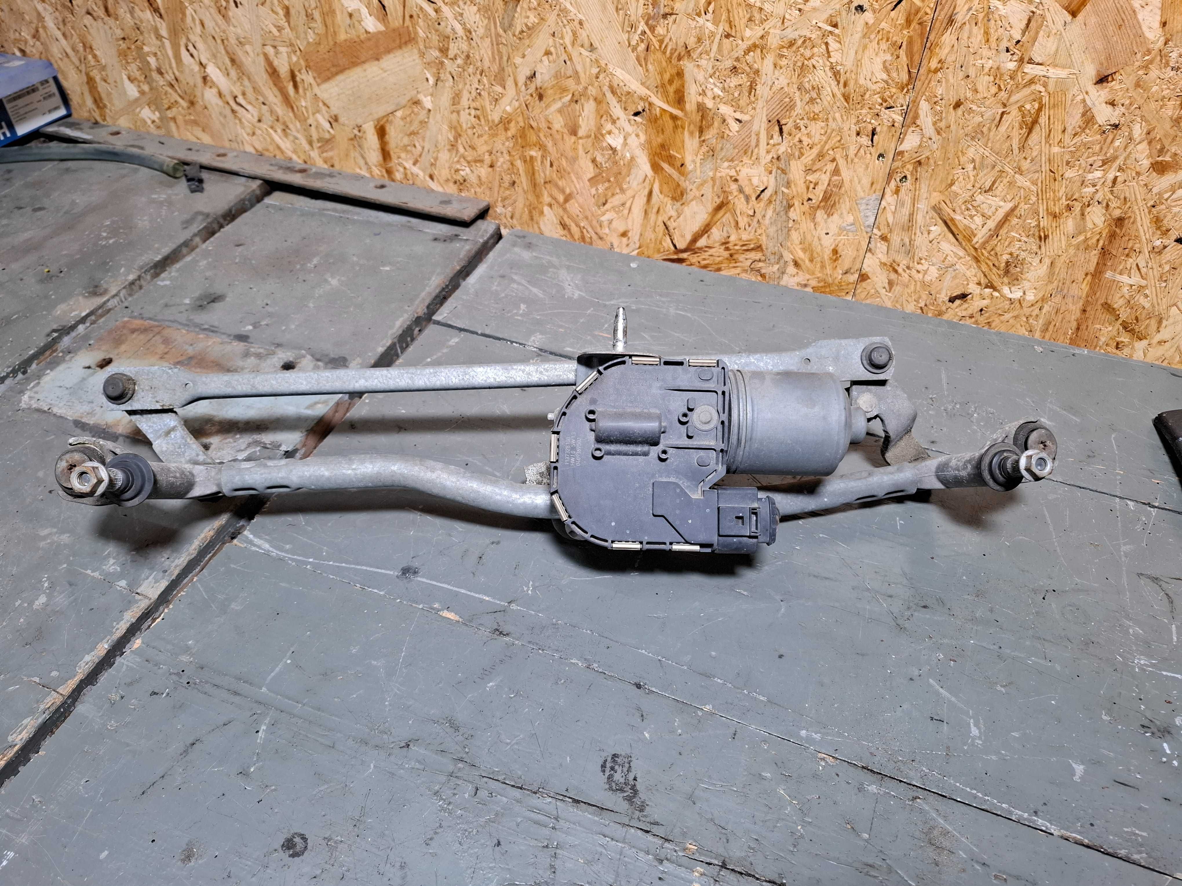 mechanizm wycieraczek silniczek audi a3 8p