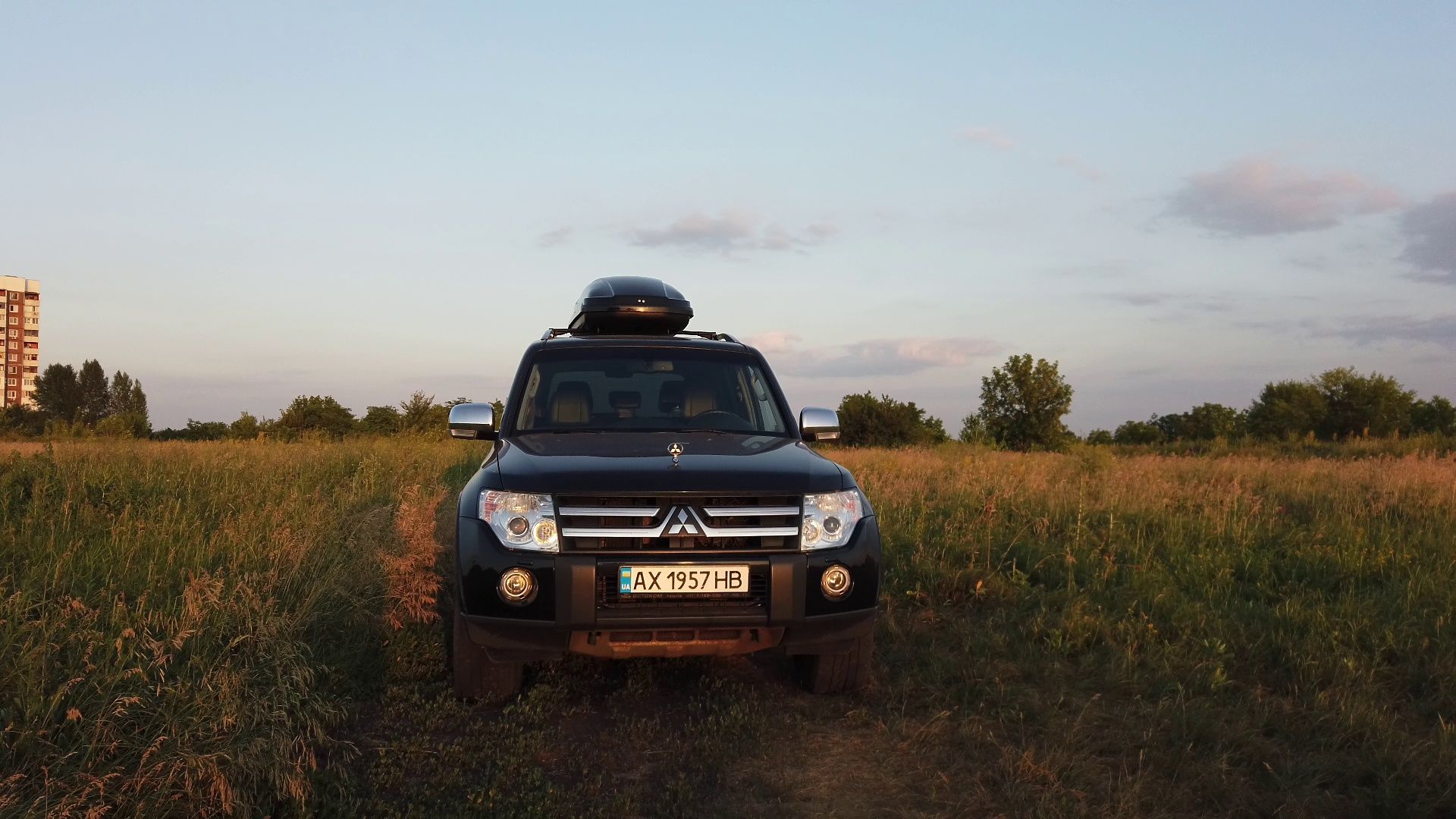 Продам Mitsubishi Pajero 4