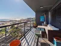 Apartamento duplex com 6 assoalhadas, terraços panorâmicos, garagem...