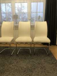 Skórzane białe krzesła Agata meble