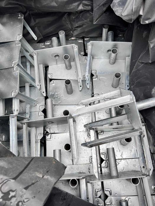 Wielka wyprzedaż UŻYWANYCH podpór ECO PROP 14 kN 350cm pula 3000 szt.