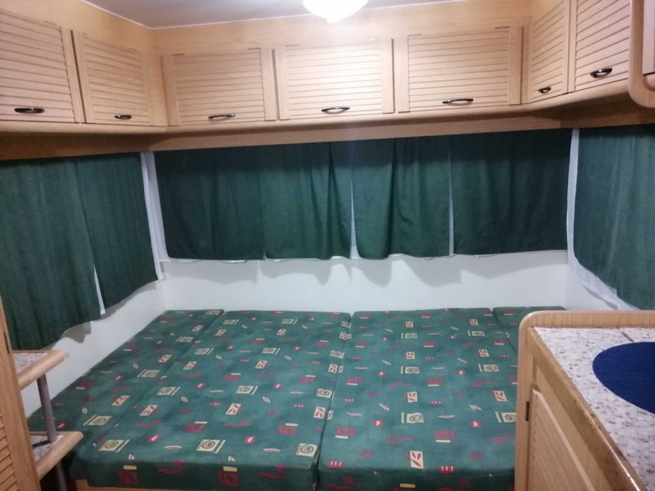 Caravana PLUMA GROU 350 – 1999 – 750kg – Impecável