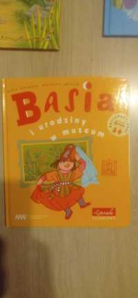 Książki dla dzieci Basia ...Tomcio Paluch i Opowieści z bajkowego osie