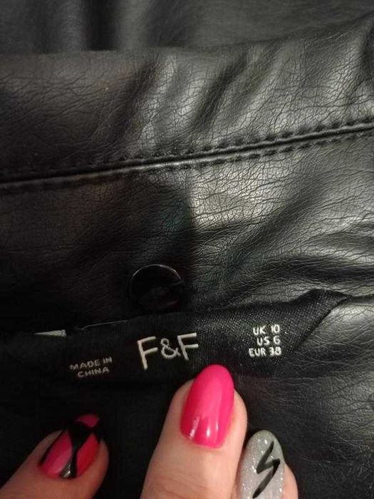 Куртка косуха\байкерська модель від бренду F&F зі штучної шкіри, 38