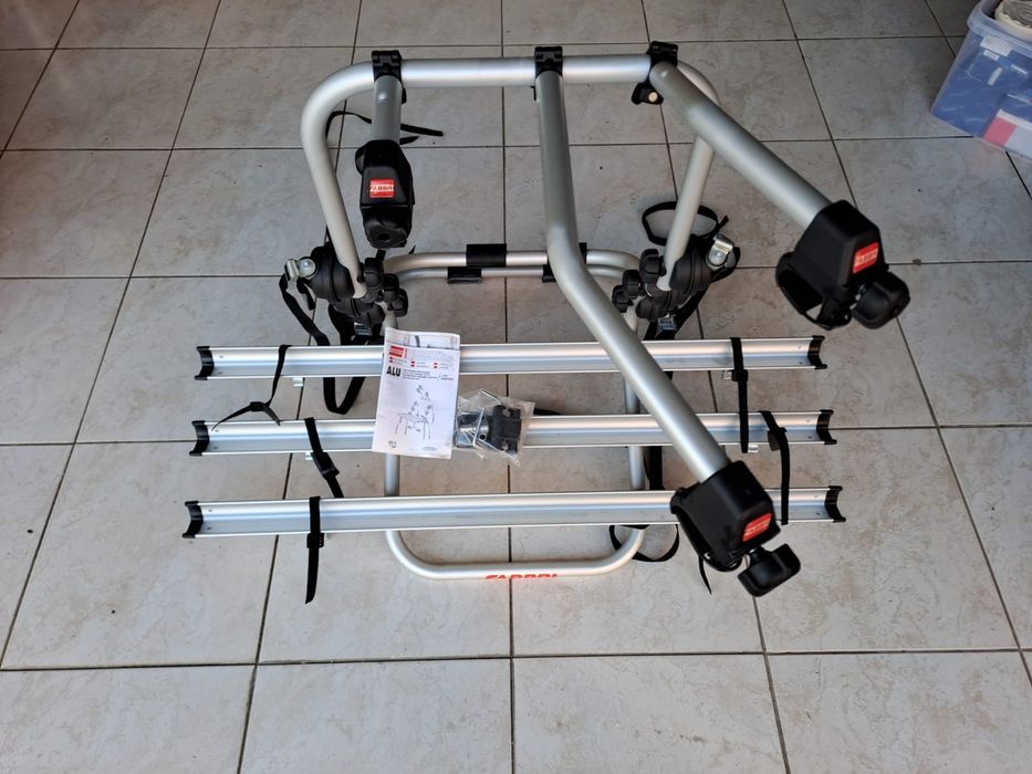 Suporte de carro para 3 bicicletas