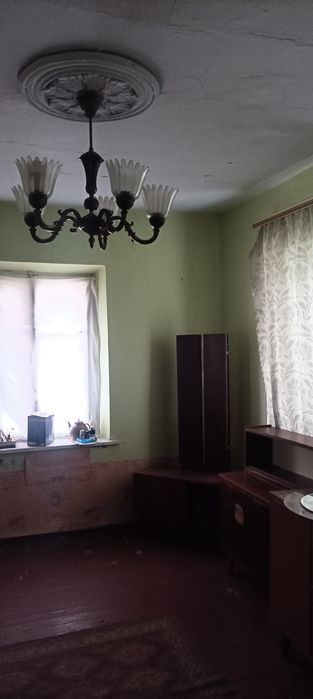 Будиночок біля лікарні