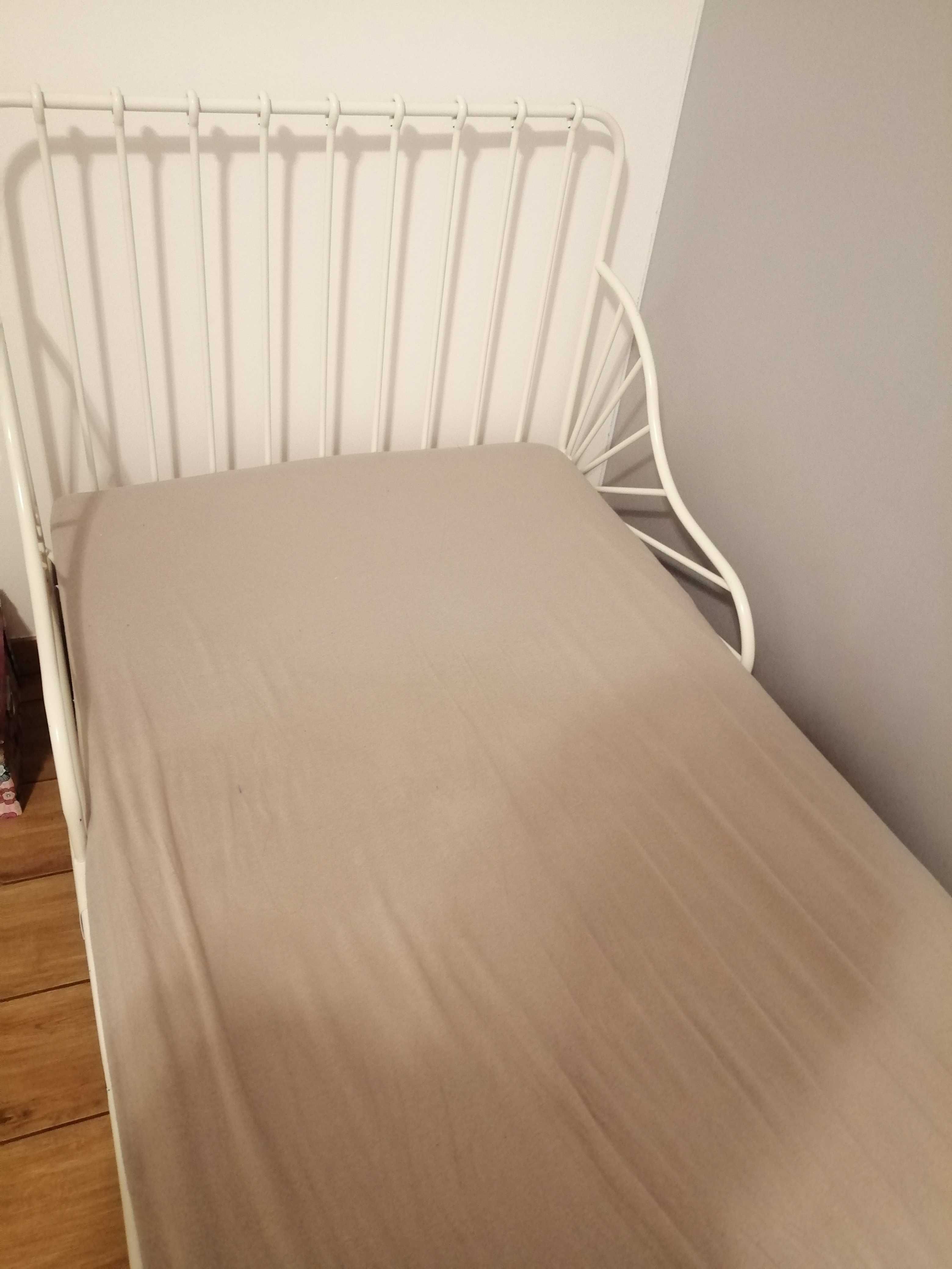Łóżko dziecięce Ikea 180x80 200 zł.