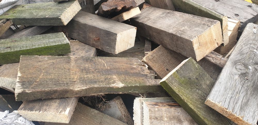 Suche drewno opałowe, ciete palety .rozpałka, gałęziówka, zrzyny tarta