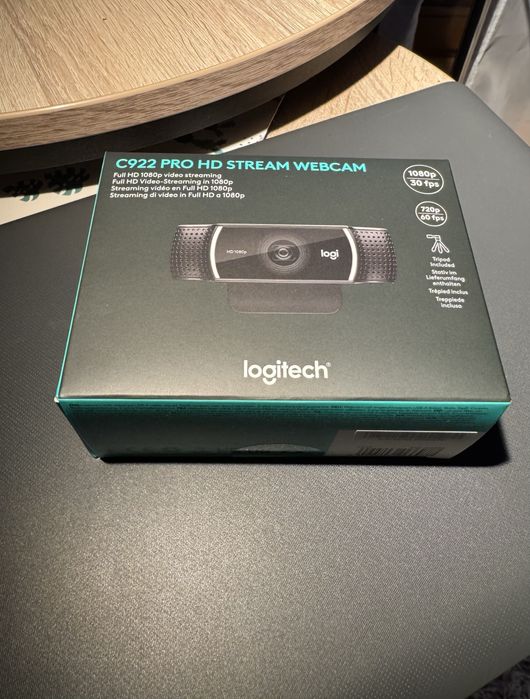 C922 PRO HD stream webcam