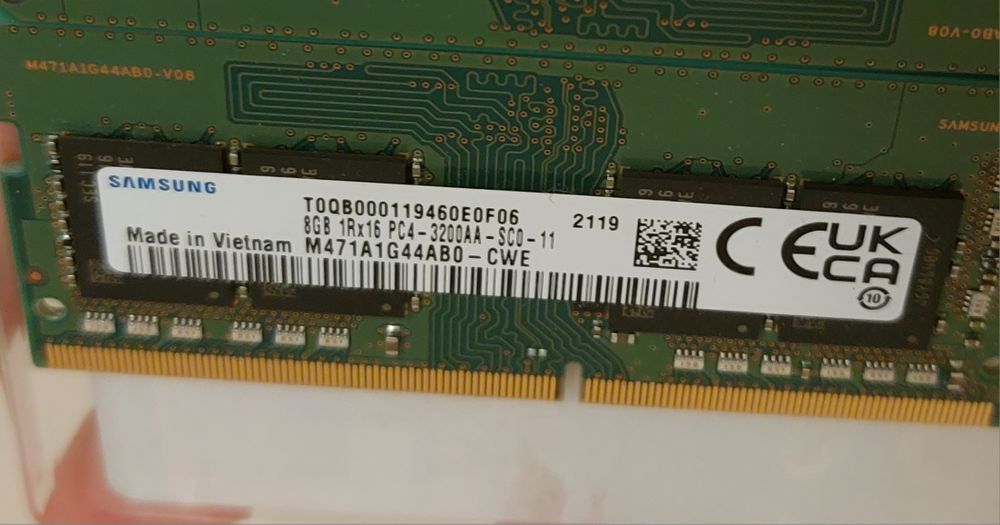 2x Lenovo 8GB DDR4-3200 Laptop