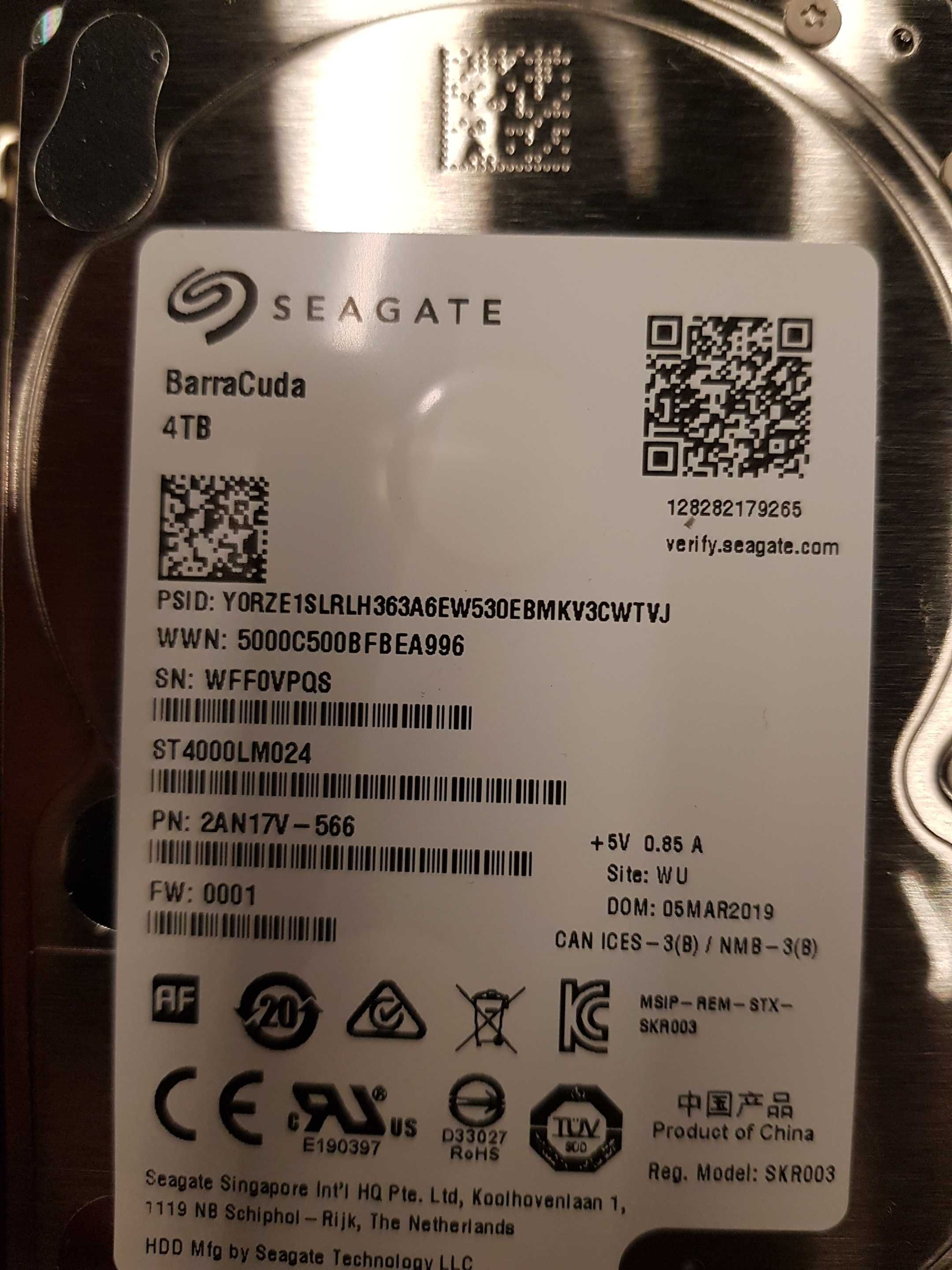 Жорсткий диск Seagate BarraCuda HDD 4TB 5400rpm 128MB ST4000LM024 2.5"