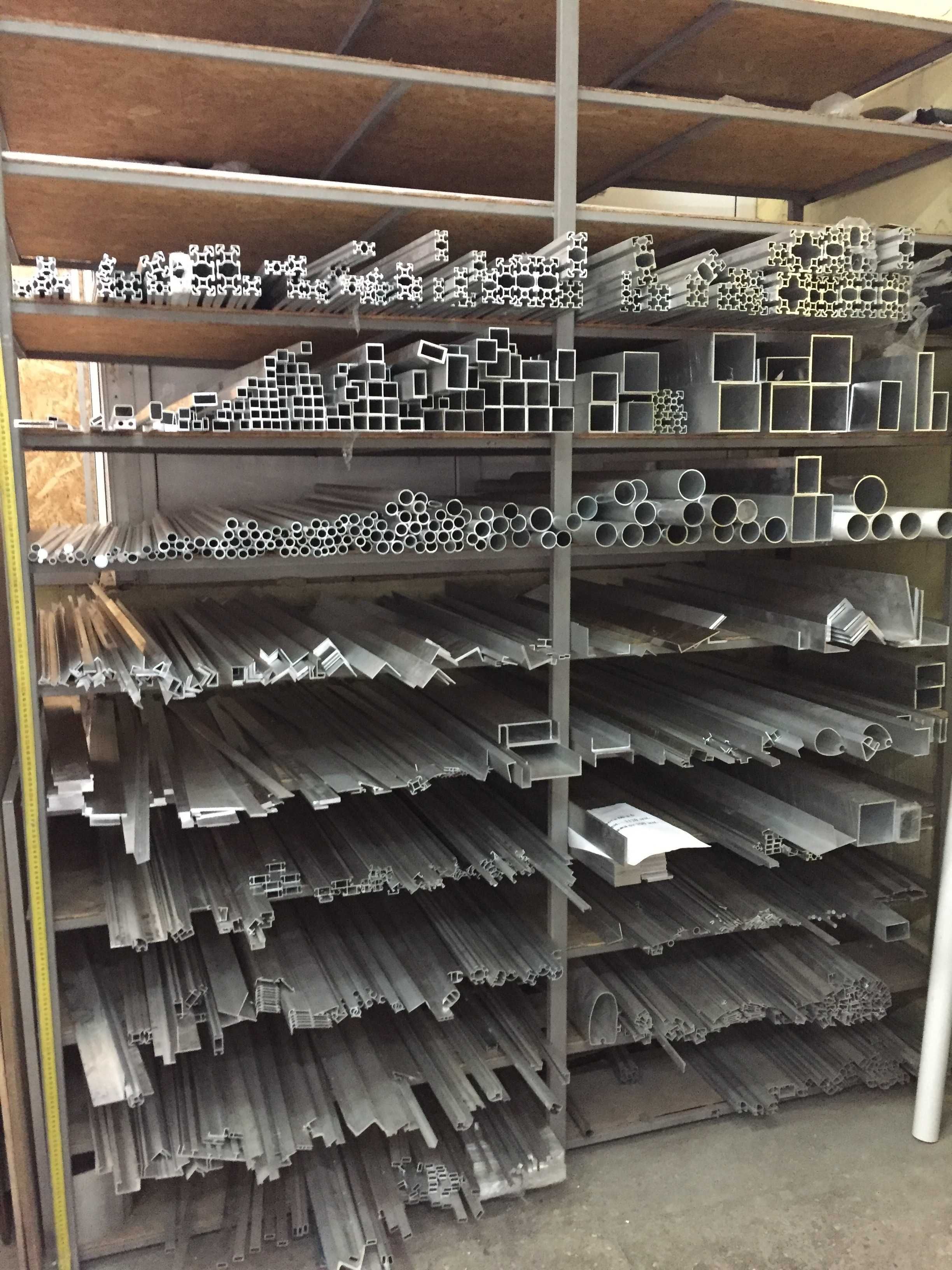 алюминиевый лист т.1-30мм размеры любые   Плиты дюраль Заготовки Круги