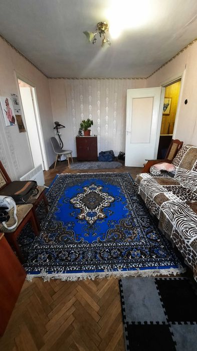 Продам 2-к квартиру, проспект Волі (біля Сітіпарку)