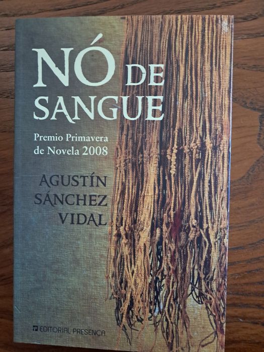 Livros novos.  Lidos e arrumados.