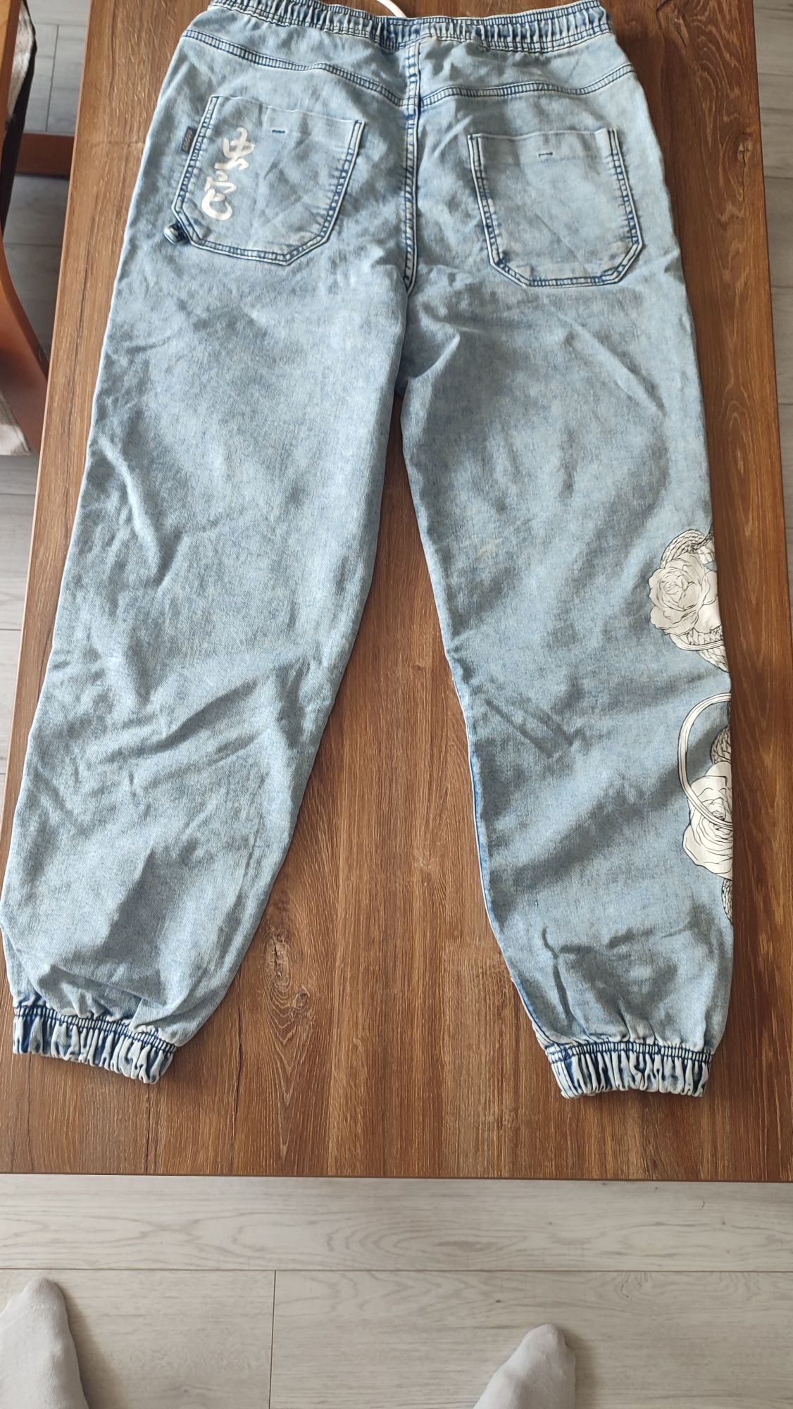 Spodnie Cropp jeans