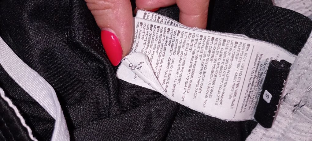 Spodenki szorty męskie jak nowe Nike rozmiar S.