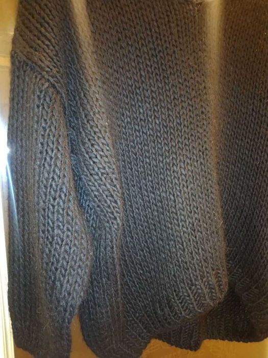 Италия: вязаный длинный кардиган/платье + черный свитерок оверсайз