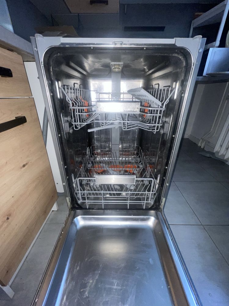 Zmywarka hotpoint HSFO3T223WCX