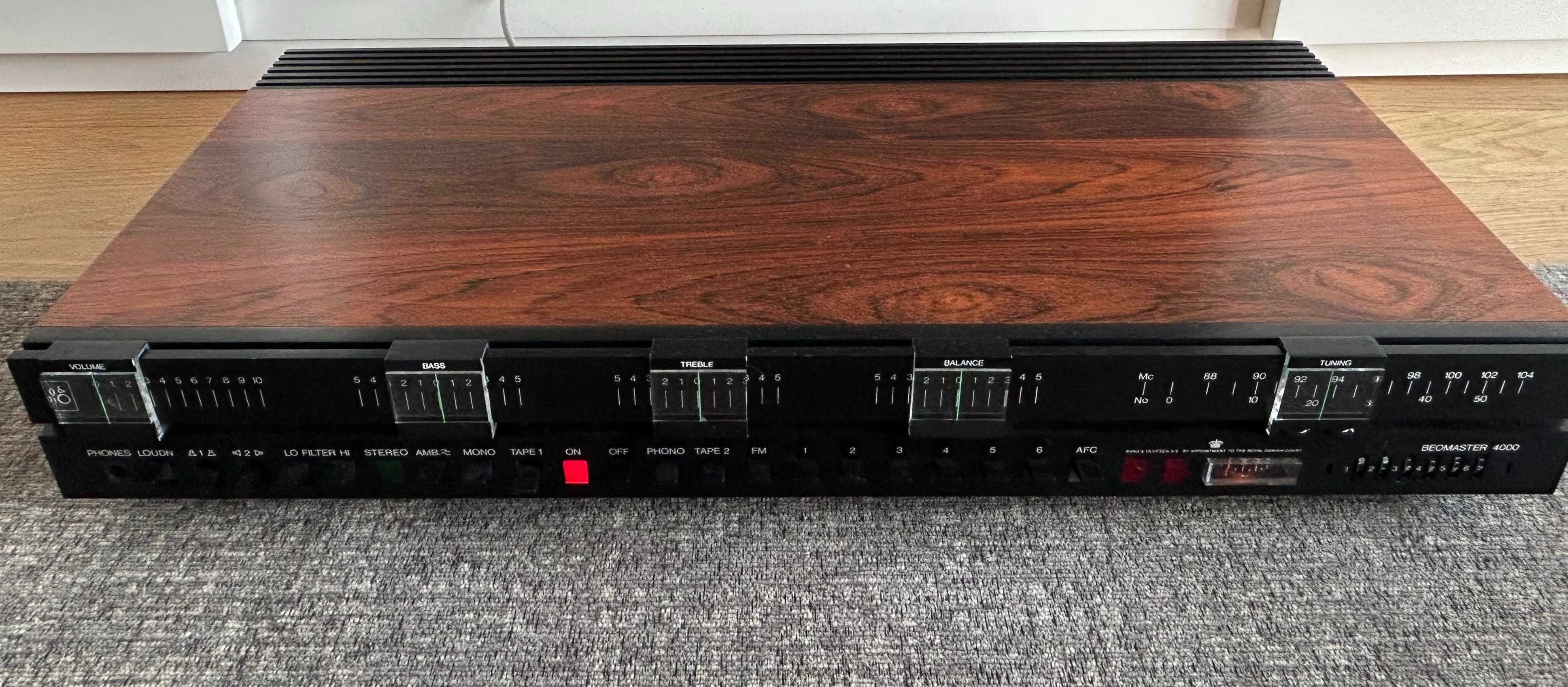 Receiver Bang & Olufsen Beomaster 4000 – Estilo e som escandinavo