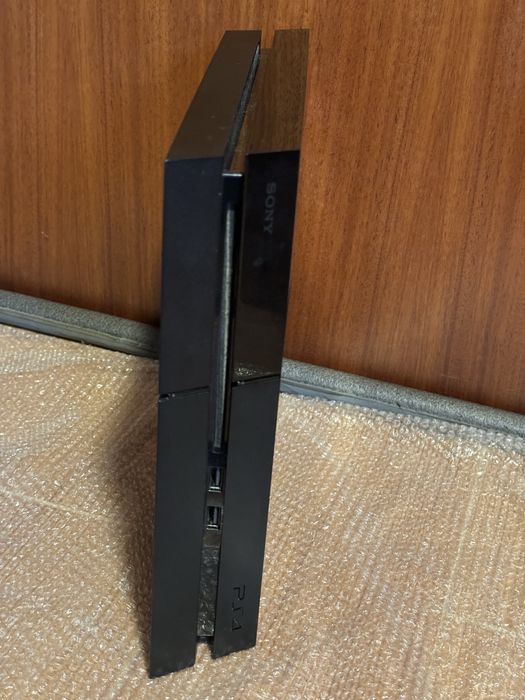 PlayStation 4 modelo CUH1116B