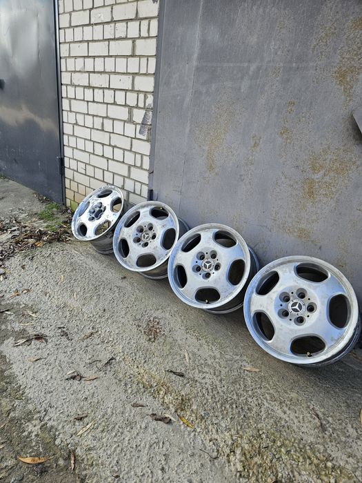 Продам Диски 17 Диаметр с Мерседеса Е класс