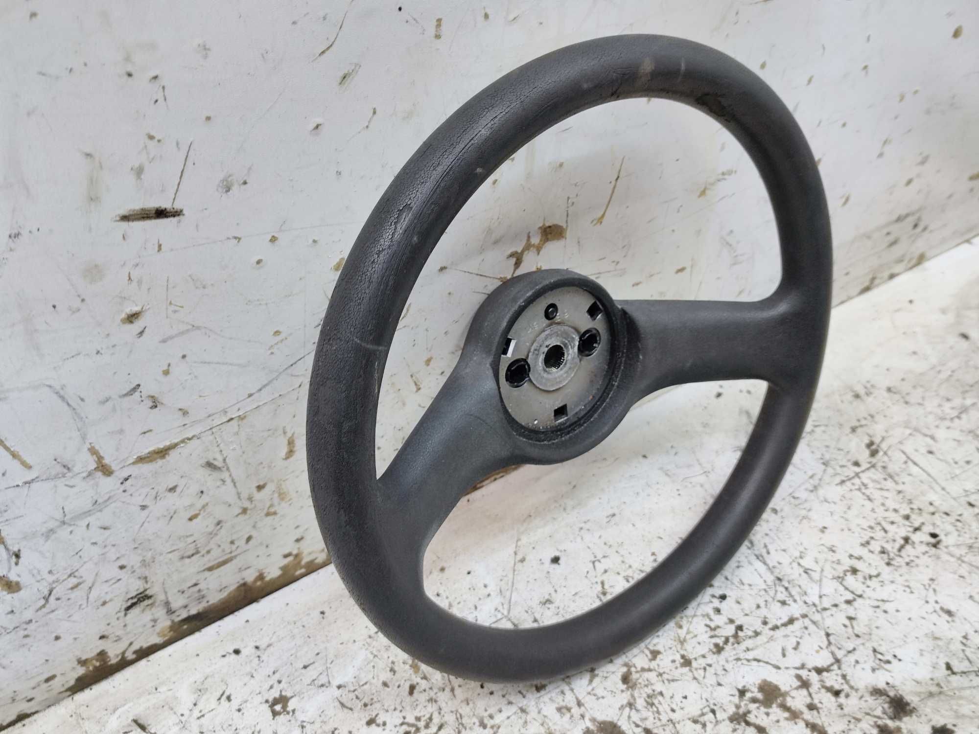 Fiat 126P Maluch Kierownica Dwuramienna