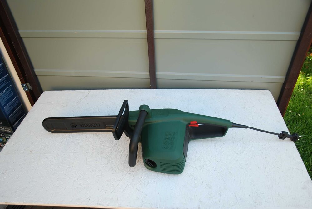 Bosch pilarka łańcuchowa UniversalChain 35