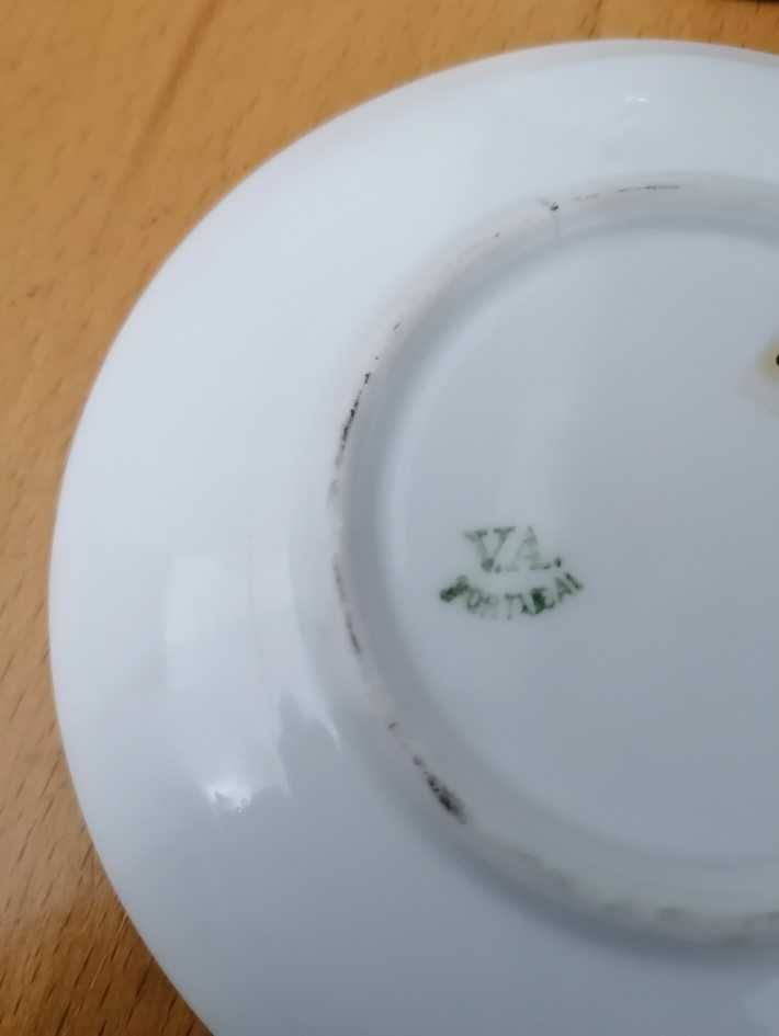 Chávena de chá e pires "VA - 1924/47"