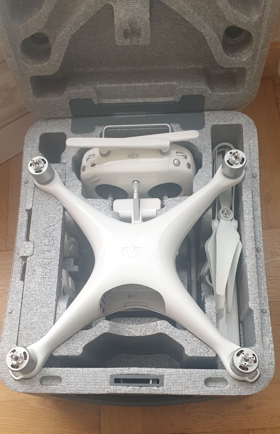 Dji phantom 4 pro