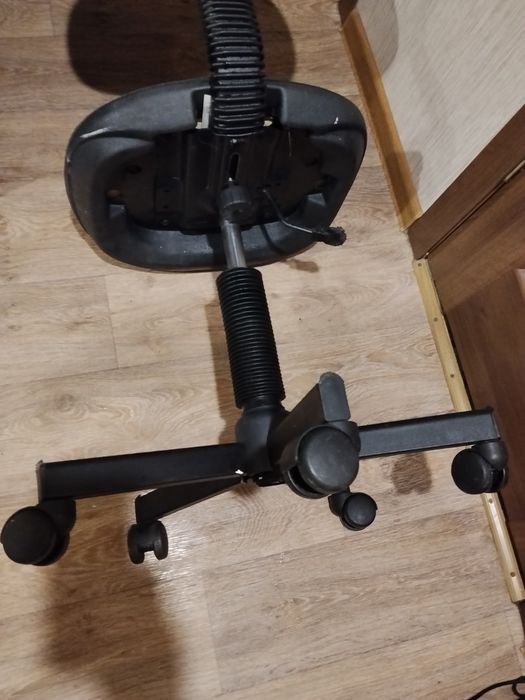 Компьютерное кресло бу.