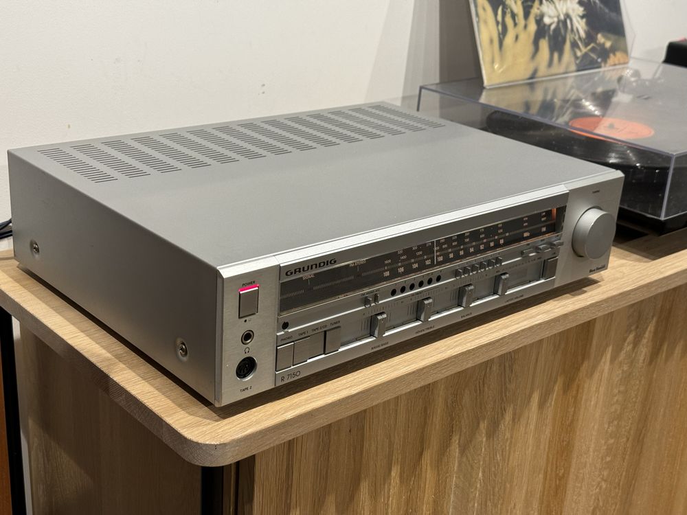 Amplituner Grundig R7150