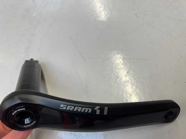 Lewe ramie korby SRAM X1 BB30+PF30 170mm (bez łożysk)