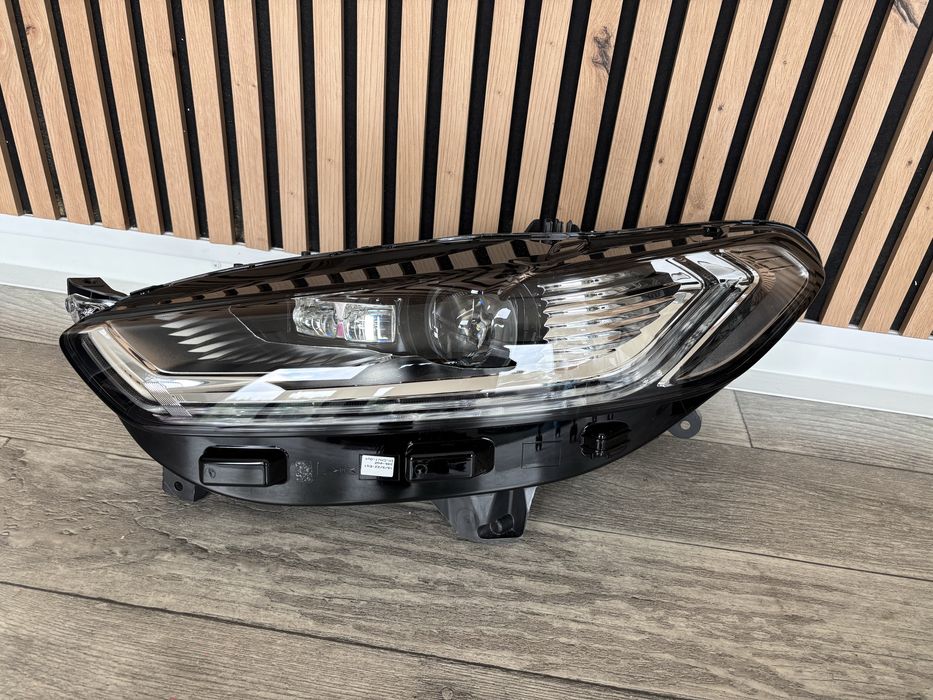 Lampa lewy przod Ford Mondeo Mk5 europa