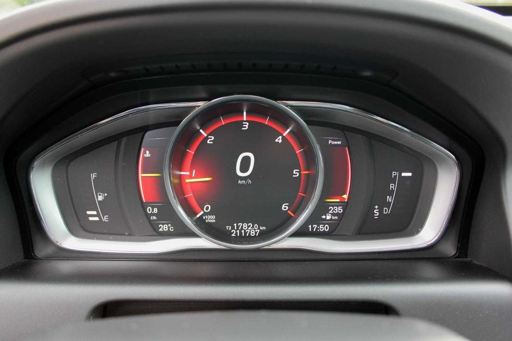 Volvo XC60 2.0 D4 190KM Automat*2017*Bezwypadkowy*ASO