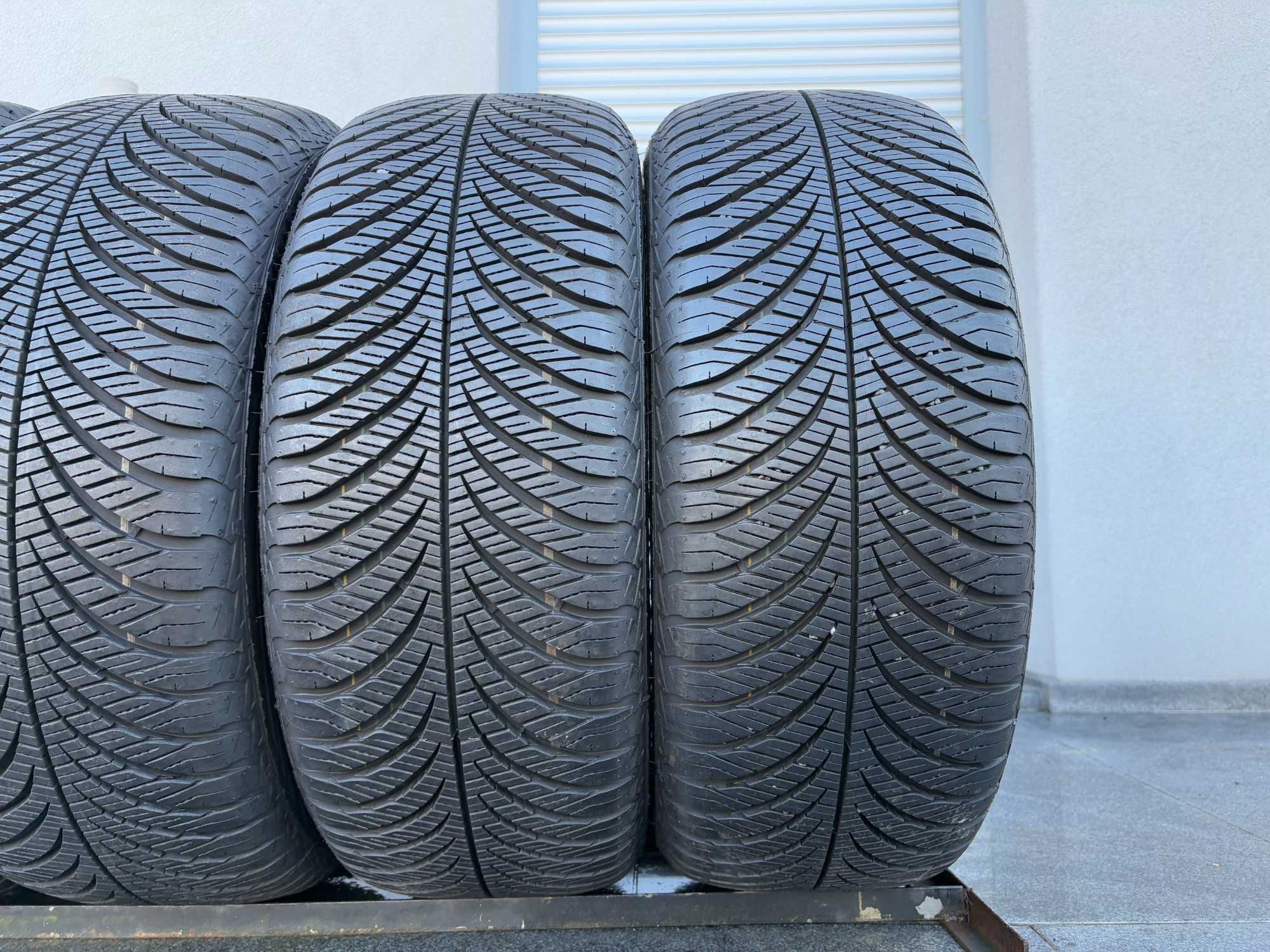 4szt całoroczne 215/55R17 GoodYear 8,8mm 2023r 100% bieżnika 4S67 gwar