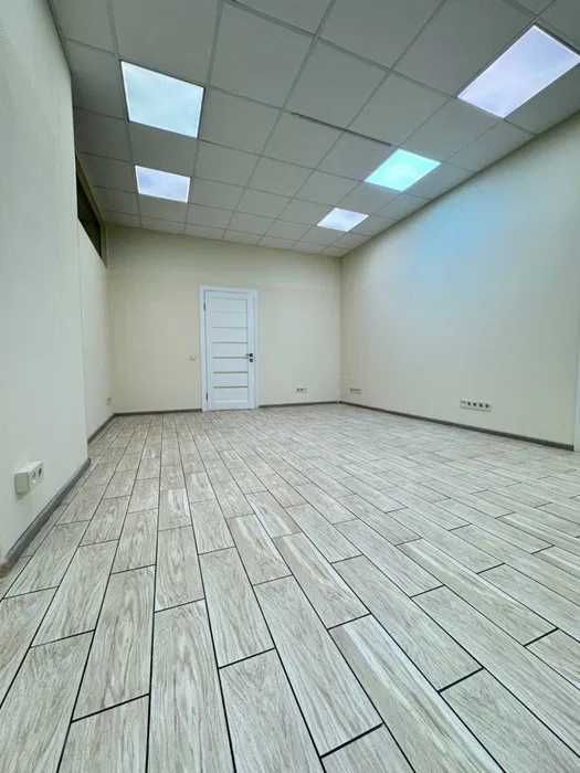 Продається 3К видова 125м2 в ЖК "Новопечерські Липки",А.Верхогляда, 15