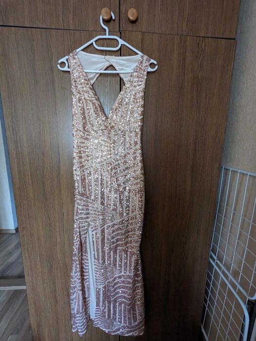 Плаття в пайєтки, нарядні плаття 38, M