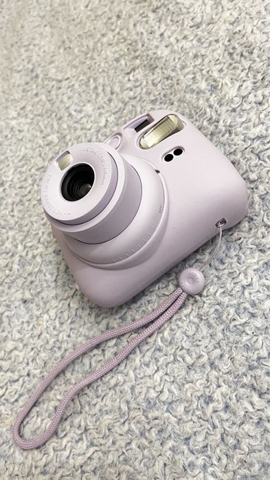 Фотокамера, фотоапарат Instax 12 mini